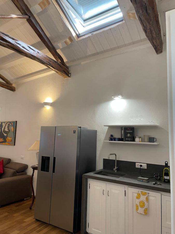Apartament Aida Cagliari Zewnętrze zdjęcie